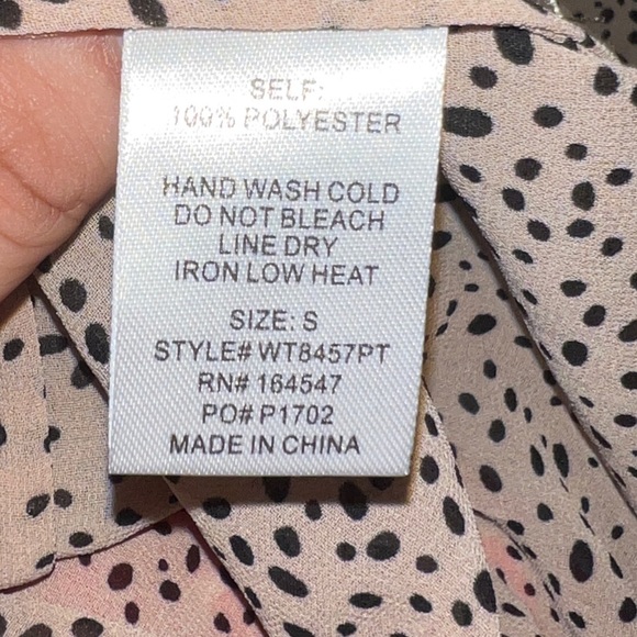 VICI Flawless Women’s Cheetah Print Off Shoulder Blouse Size S - Picture 5 of 5